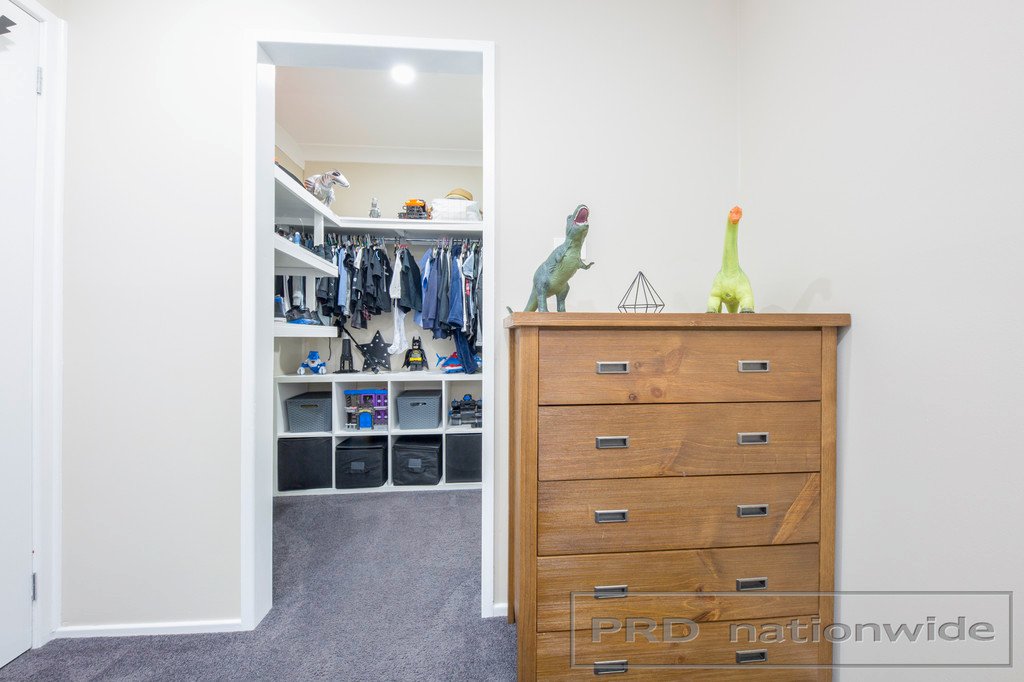 19 Vista Parade EAST MAITLAND 17