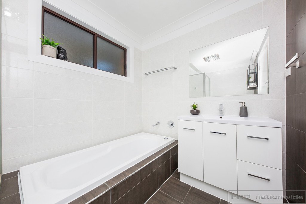 19 Vista Parade EAST MAITLAND 19