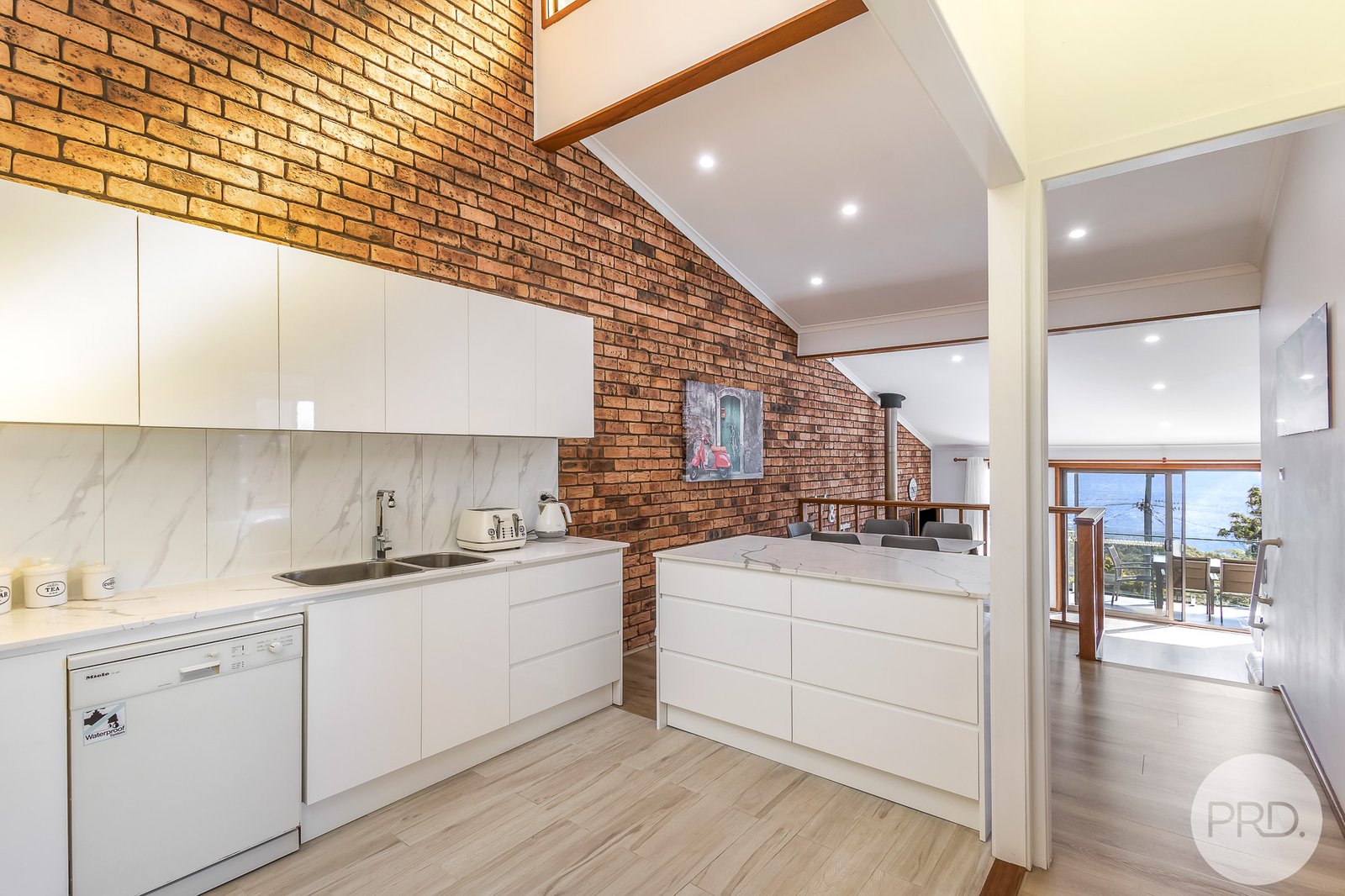 1/9 Wallawa Road NELSON BAY 4