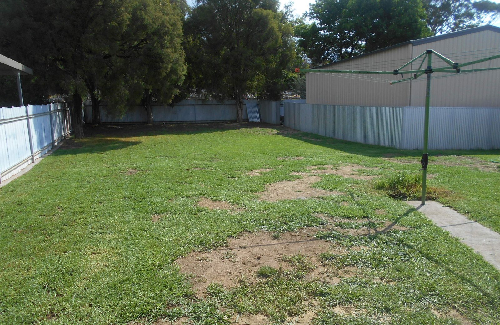 19 Wattle Crescent TUMUT 8