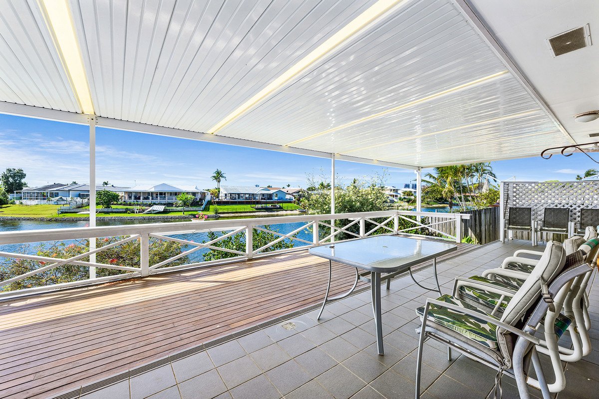 19 Wedgebill Parade BURLEIGH WATERS 15
