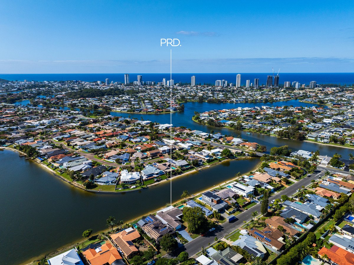 19 Wedgebill Parade BURLEIGH WATERS 18