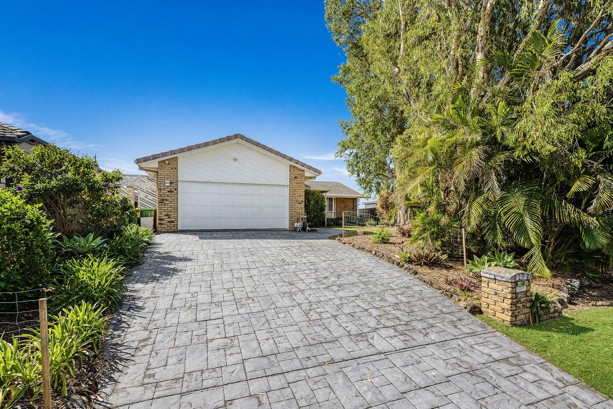 19 Wedgebill Parade BURLEIGH WATERS 20