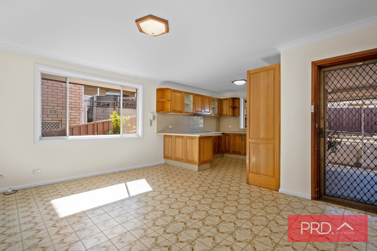 19 Westchester Avenue CASULA 8