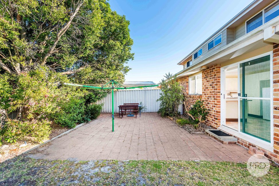 1/9 Whitesands Road FINGAL BAY 3