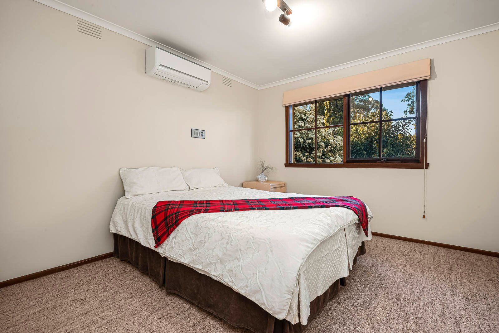 Real Estate and Property in 19 Winbrook Court, Doncaster, VIC