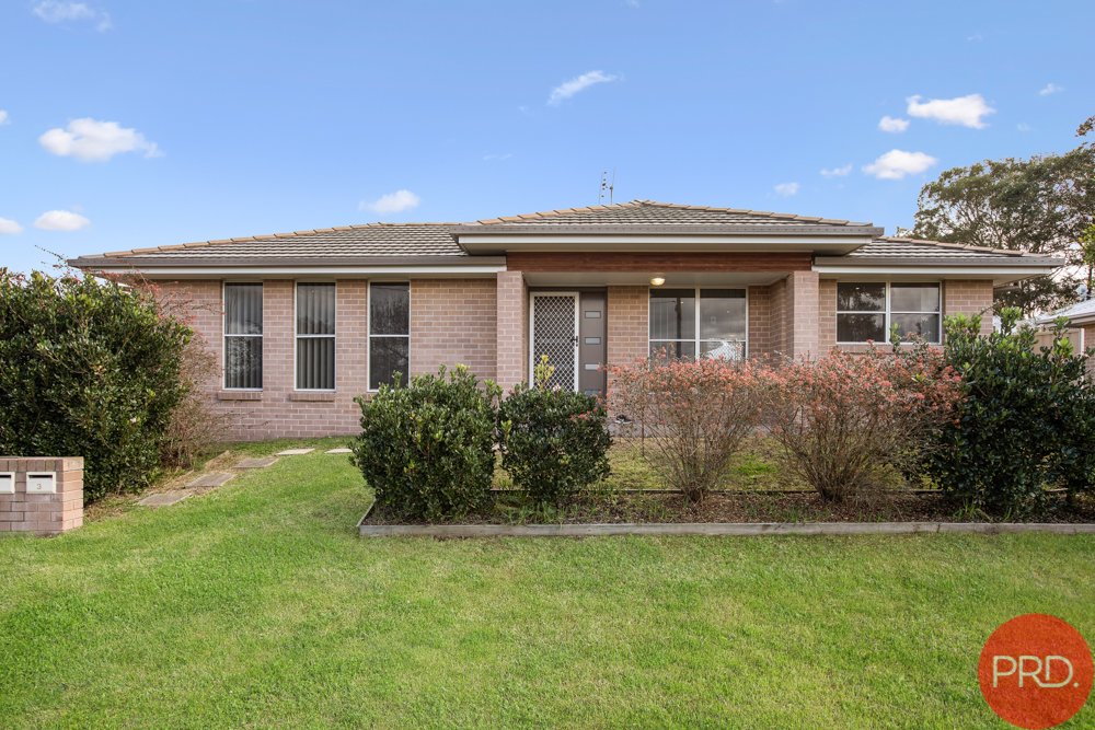 1/9 Windermere Road LOCHINVAR 1