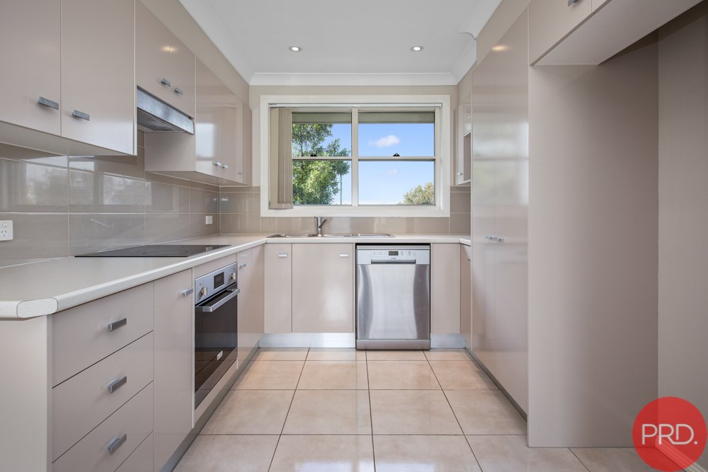 1/9 Windermere Road LOCHINVAR 2