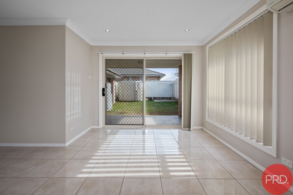 1/9 Windermere Road LOCHINVAR 6