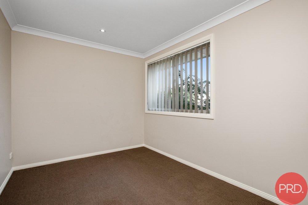 1/9 Windermere Road LOCHINVAR 8