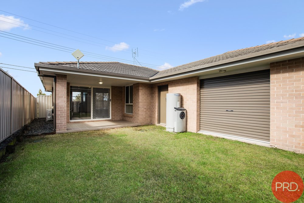 1/9 Windermere Road LOCHINVAR 17