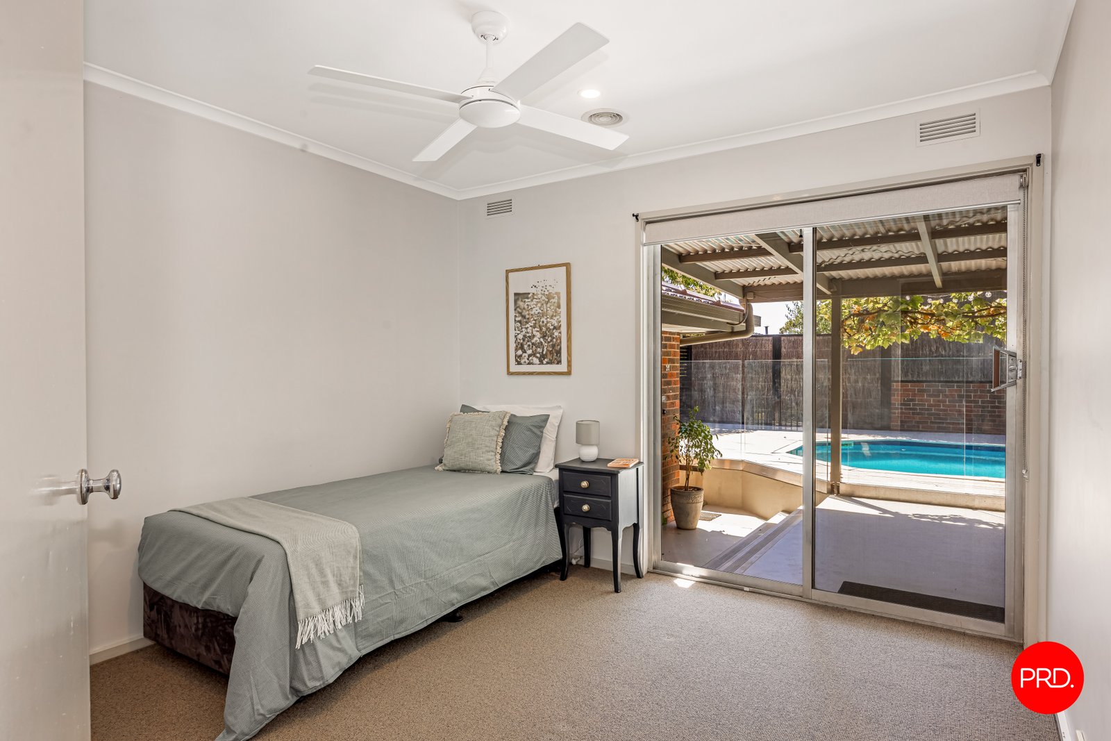 19 Wirth Street FLORA HILL 9