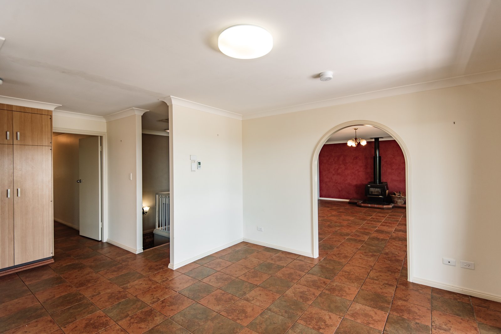 19 Woodbry Crescent TAMWORTH 11