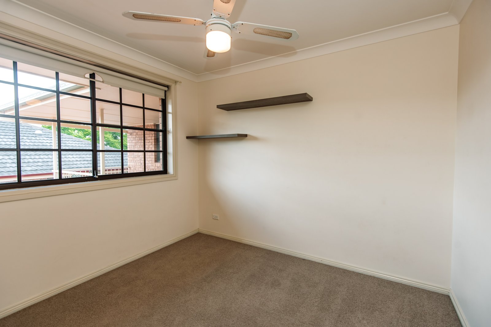 19 Woodbry Crescent TAMWORTH 22