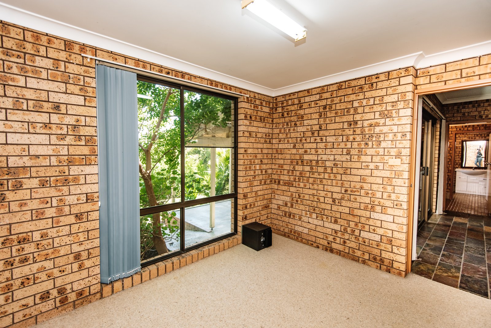 19 Woodbry Crescent TAMWORTH 27