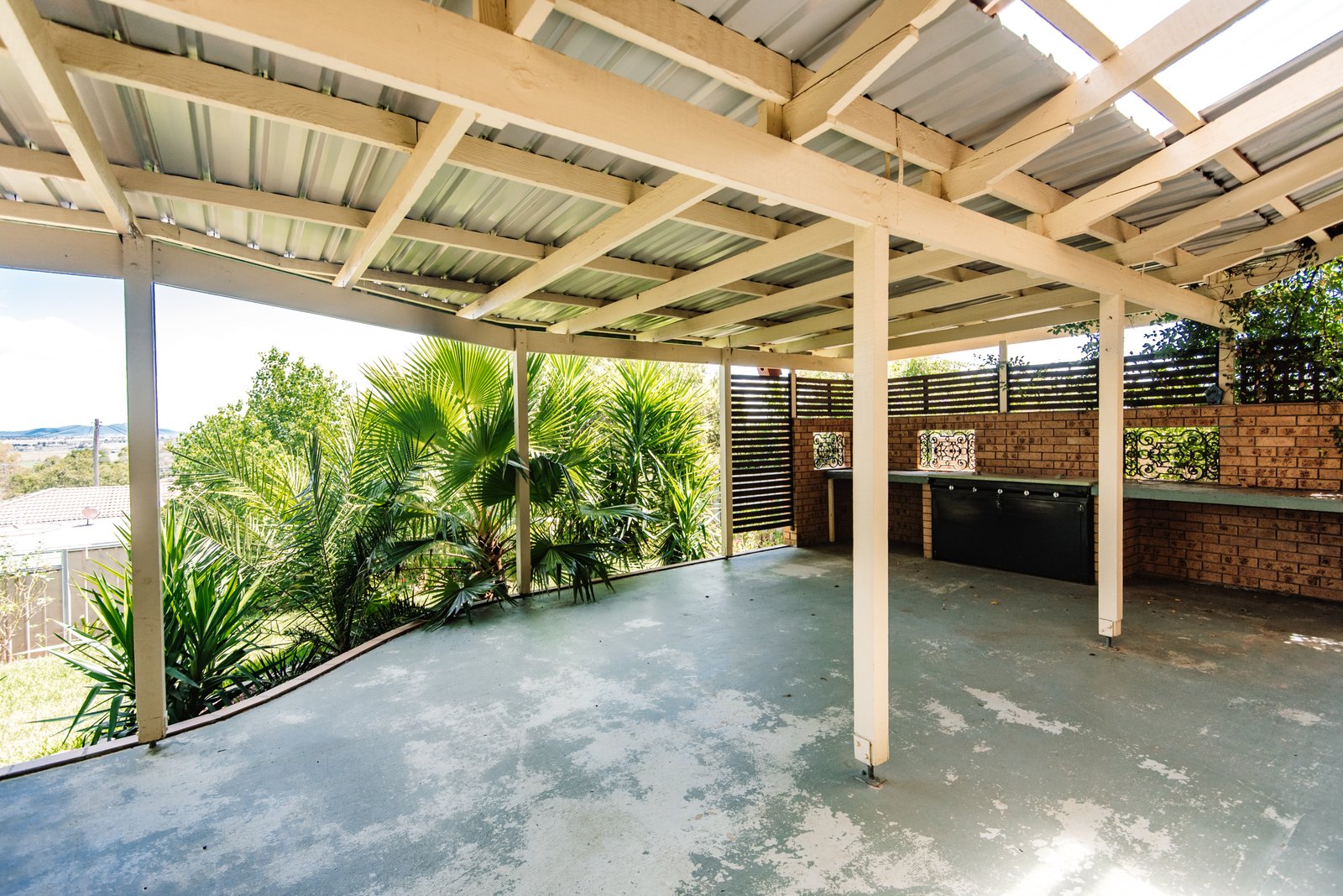 19 Woodbry Crescent TAMWORTH 32