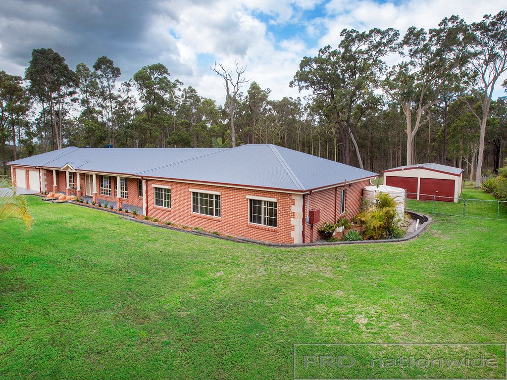 19 Woodlands Drive THORNTON 4