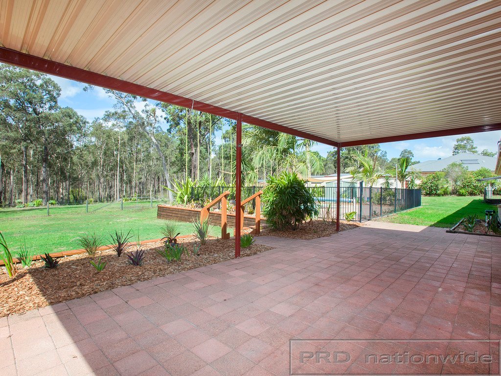 19 Woodlands Drive THORNTON 5