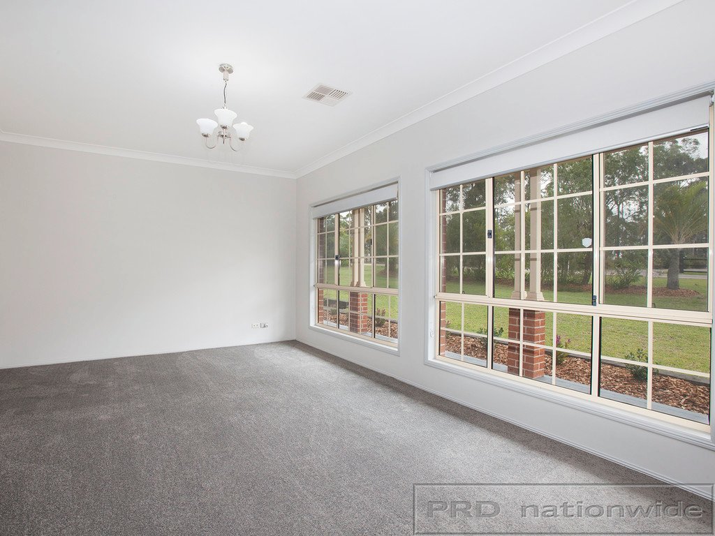19 Woodlands Drive THORNTON 16