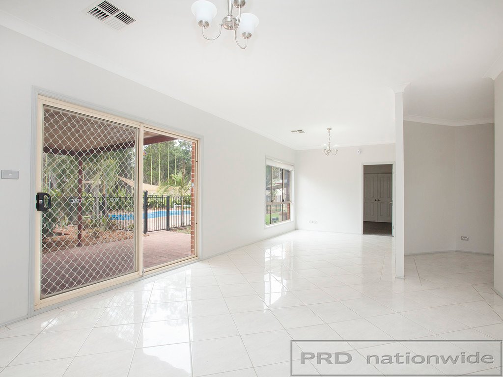 19 Woodlands Drive THORNTON 17