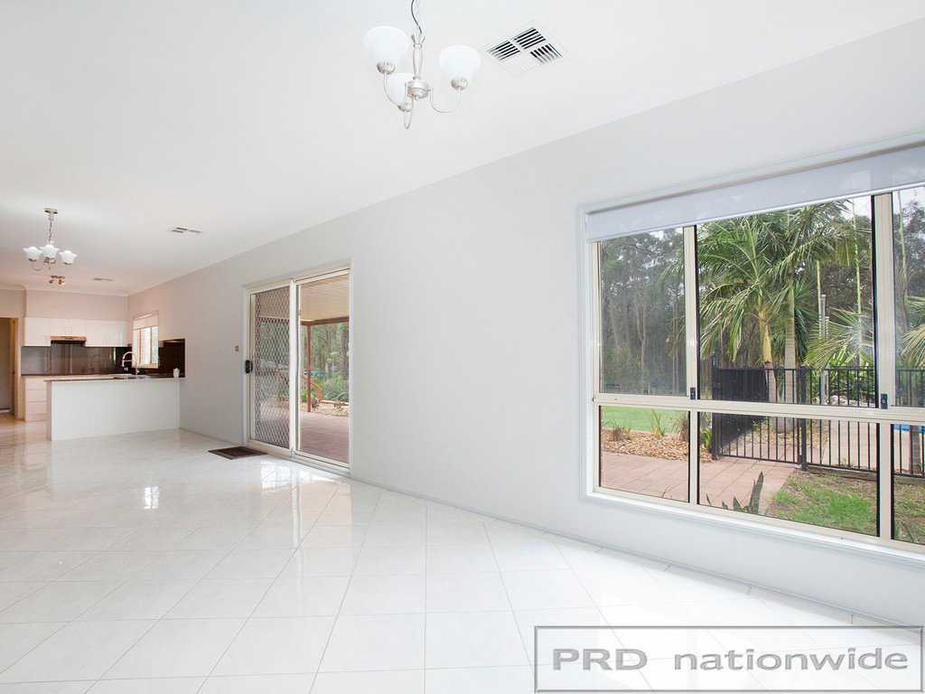 19 Woodlands Drive THORNTON 18