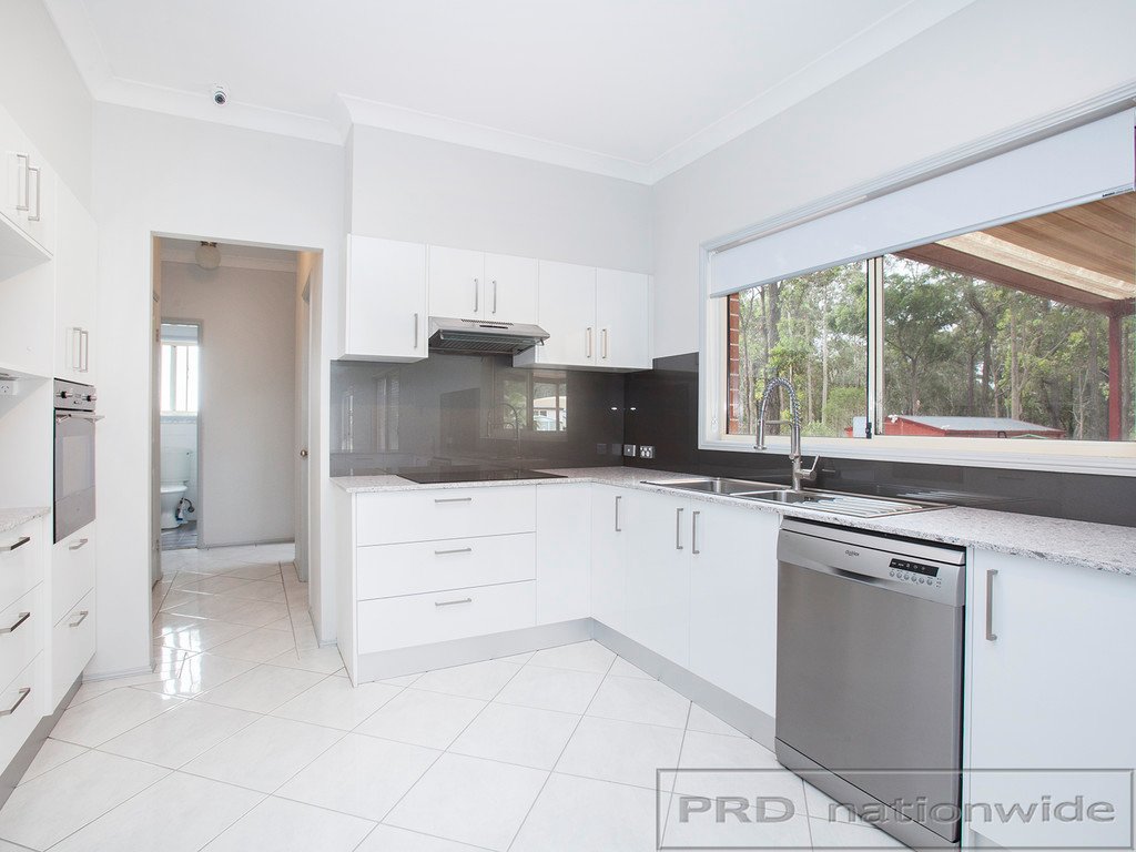 19 Woodlands Drive THORNTON 20