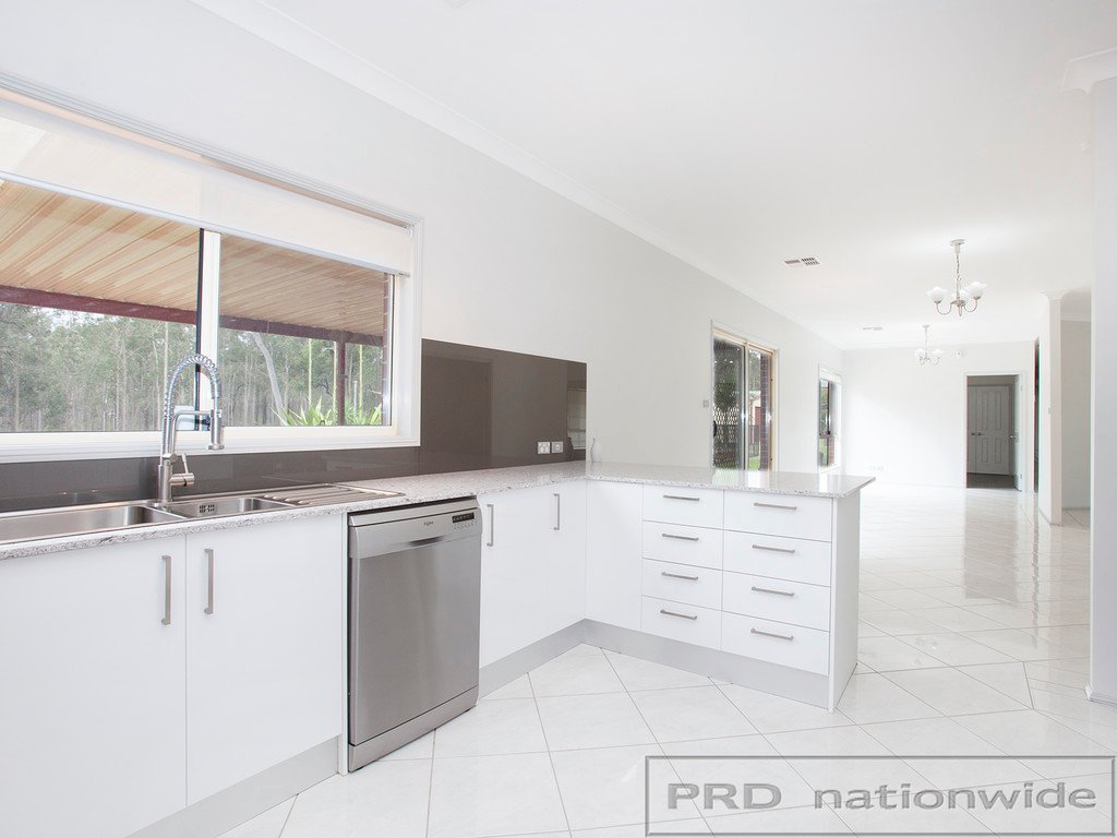 19 Woodlands Drive THORNTON 21
