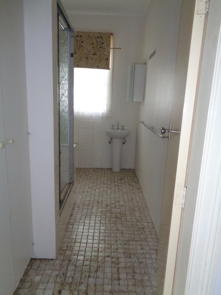 19 Wynyard Street TUMUT 2