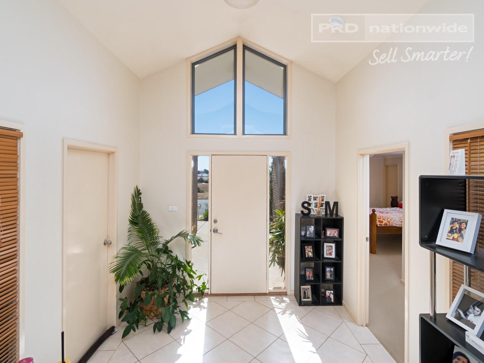 19 Yanko Crescent BOURKELANDS 6