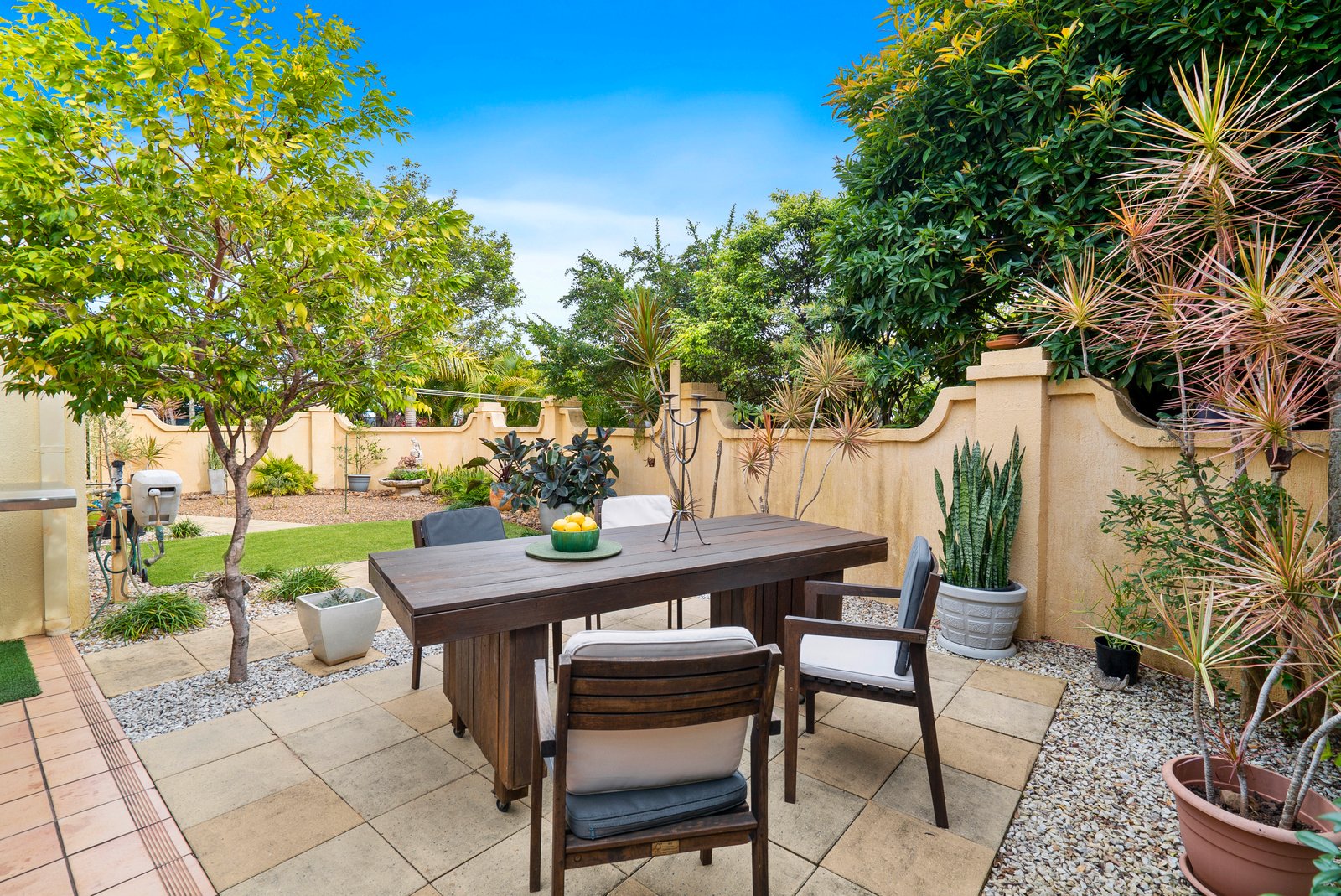 1/90-96 Keith Compton Drive TWEED HEADS 2