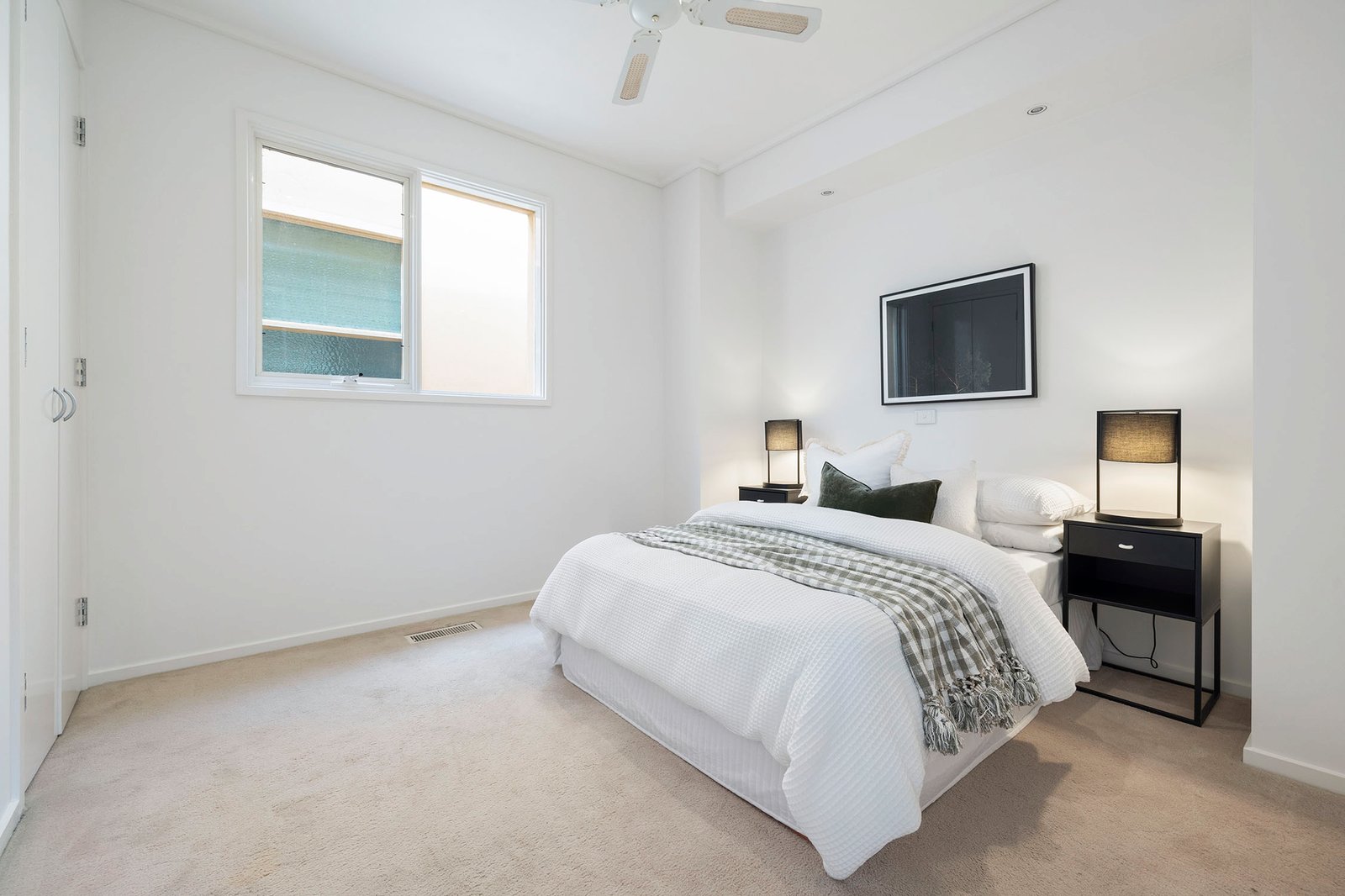 Real Estate and Property in 1/90 Beach Road, Sandringham, VIC