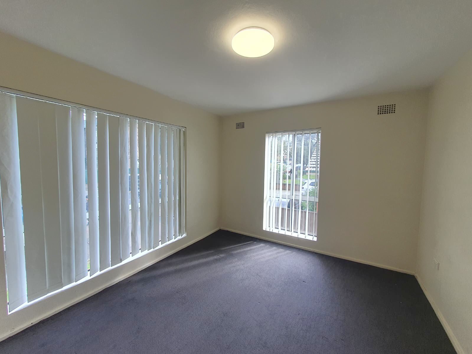 1/90 Bigge Street LIVERPOOL 4