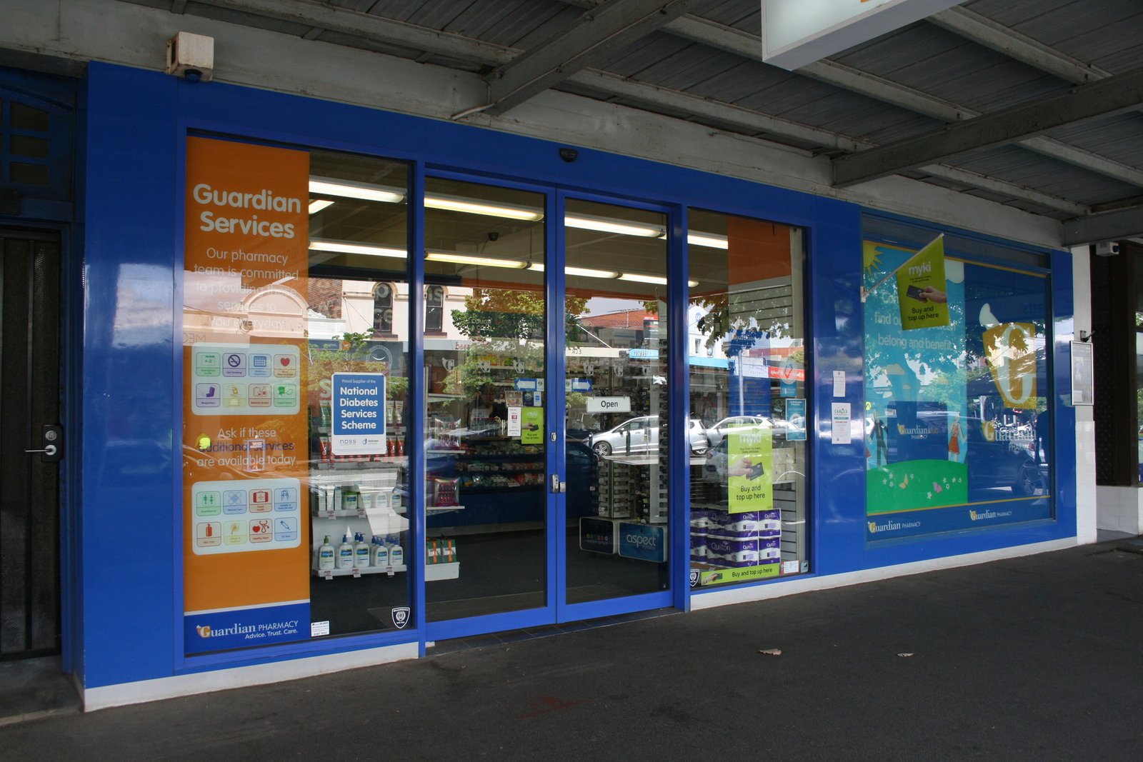 Gallery: 190 Bridport Street