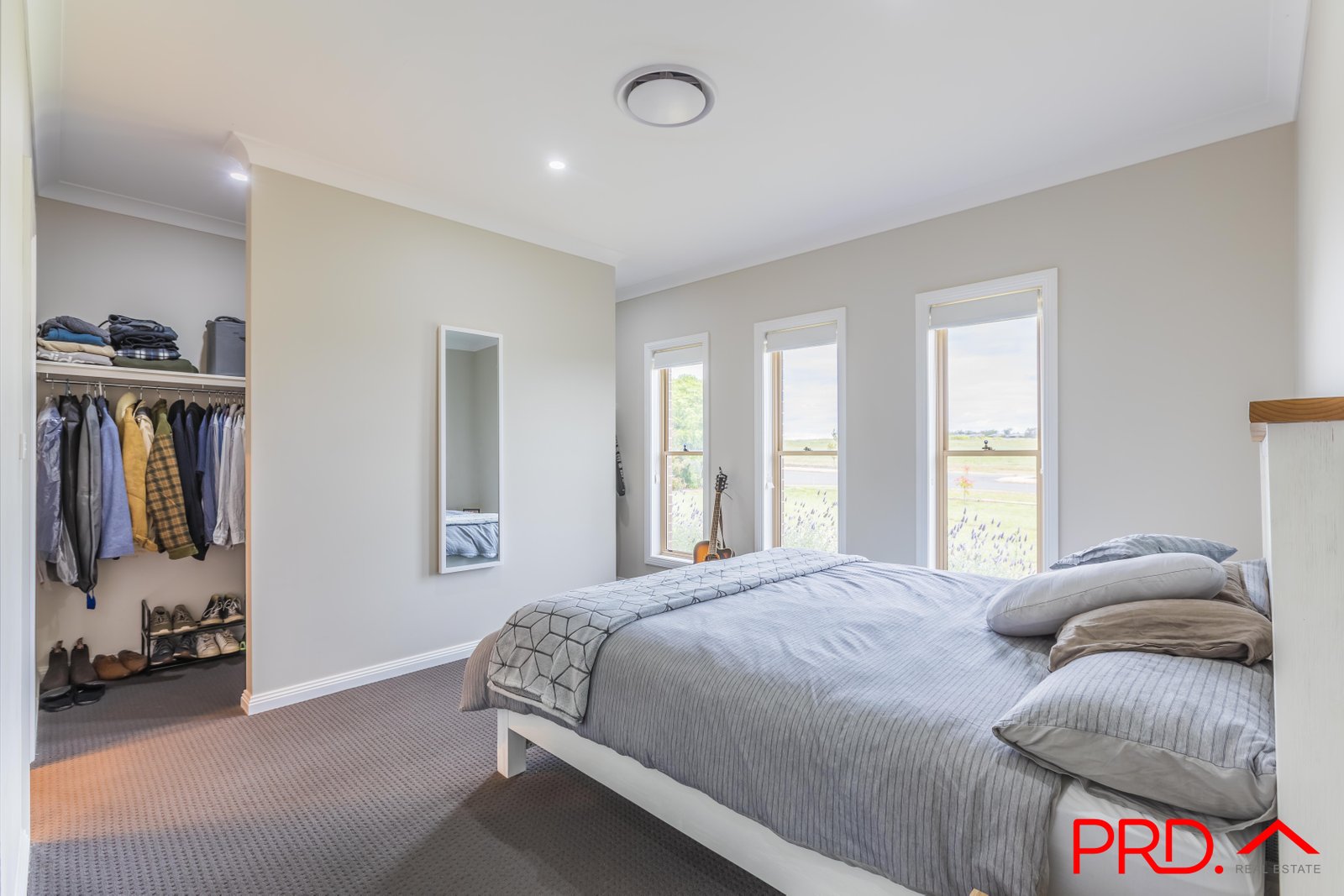 190 Browns Lane TAMWORTH 4