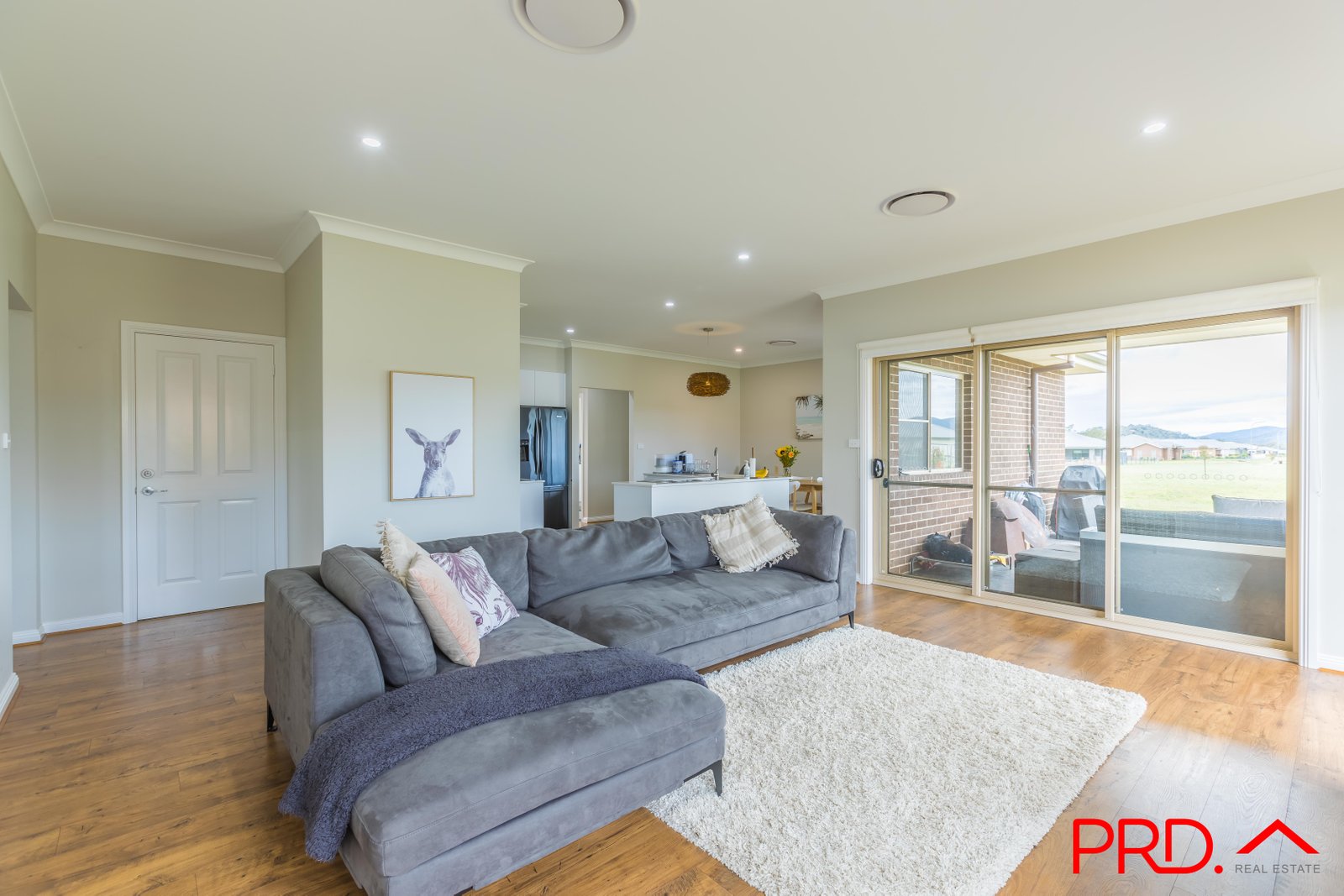 190 Browns Lane TAMWORTH 8