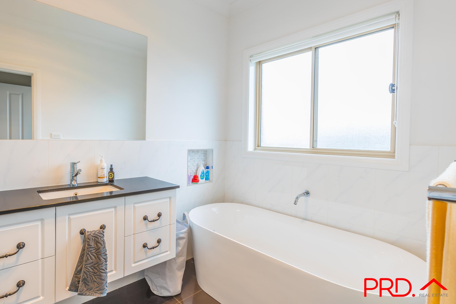 190 Browns Lane TAMWORTH 12