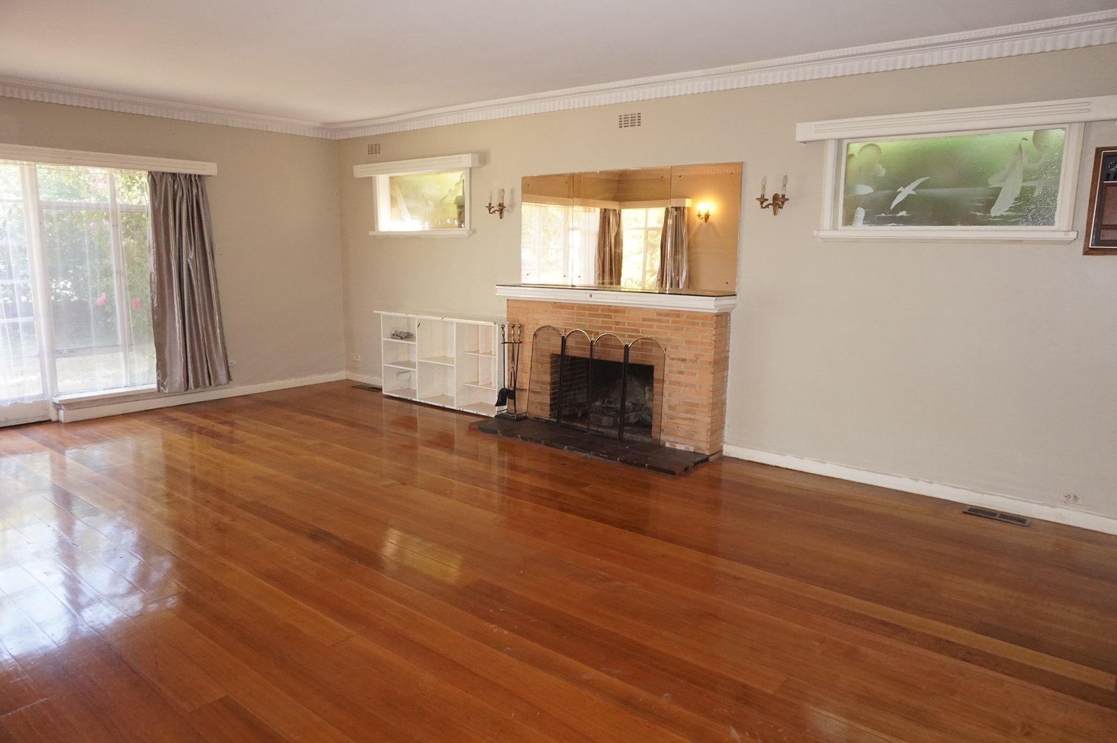 Gallery: 190 Dendy Street