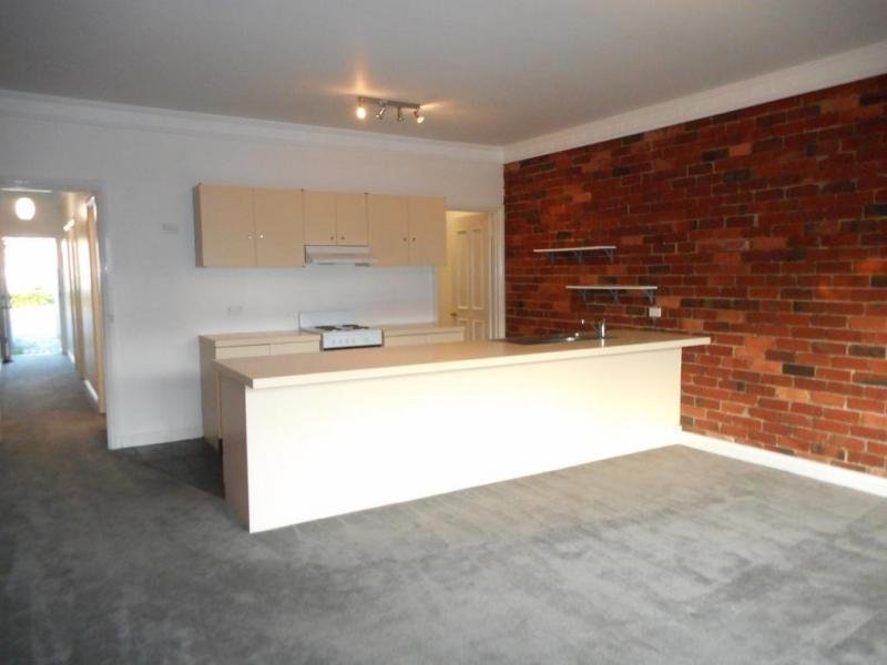 Gallery: 190 Ferrars Street