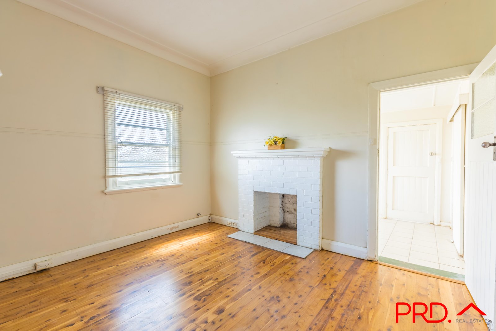 190 Goonoo Goonoo Road TAMWORTH 11
