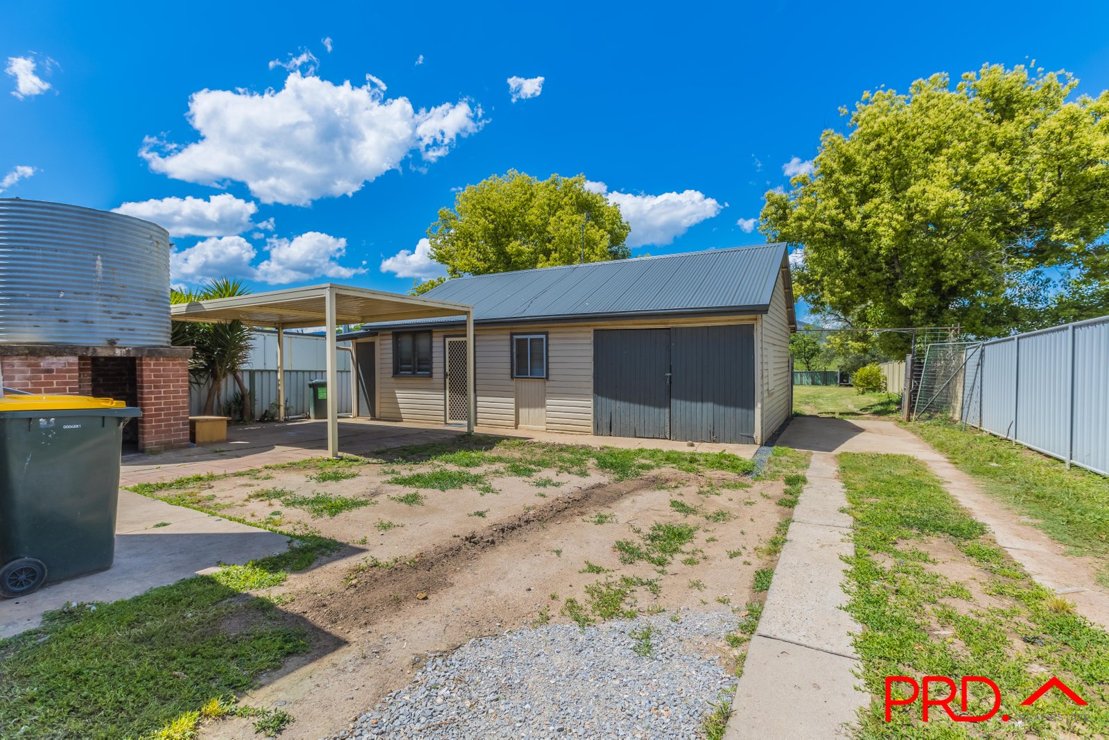 190 Goonoo Goonoo Road TAMWORTH 16