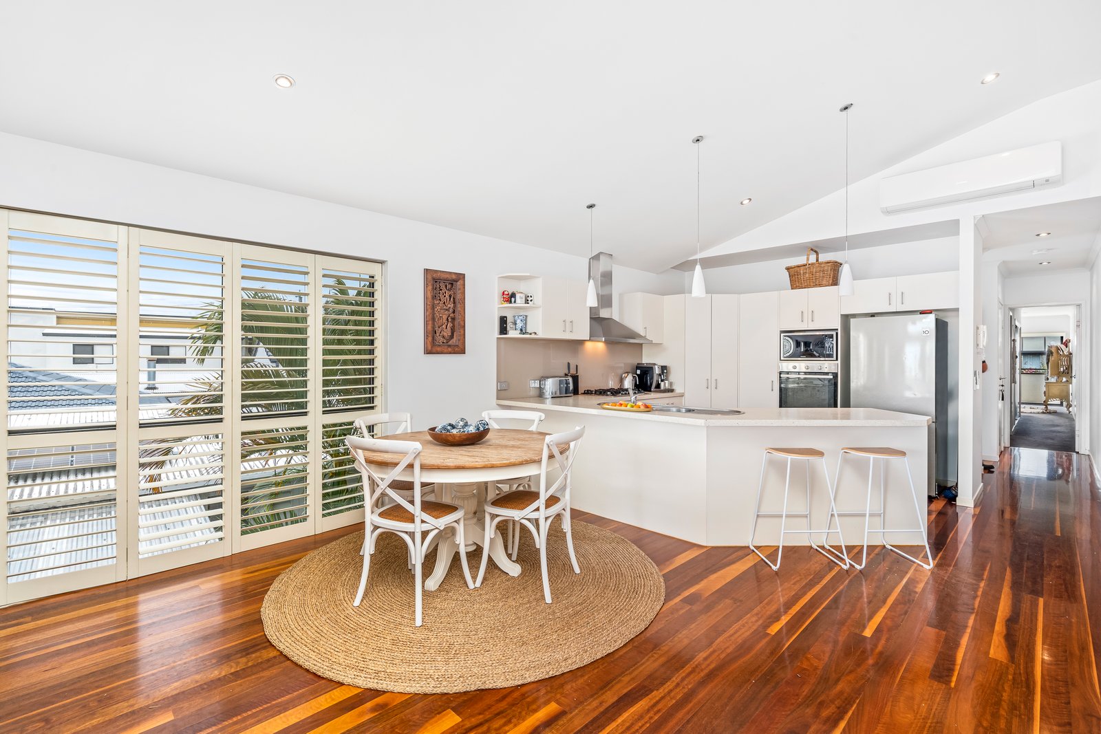 1/90 Leyte Avenue PALM BEACH 6