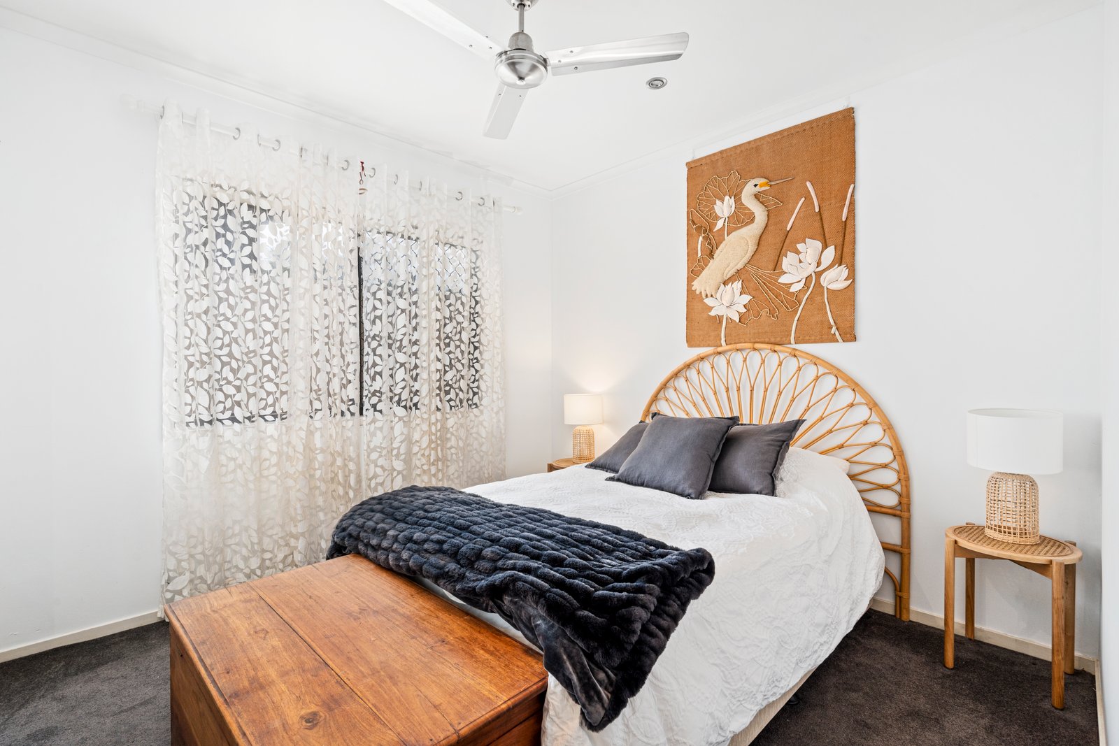 1/90 Leyte Avenue PALM BEACH 12