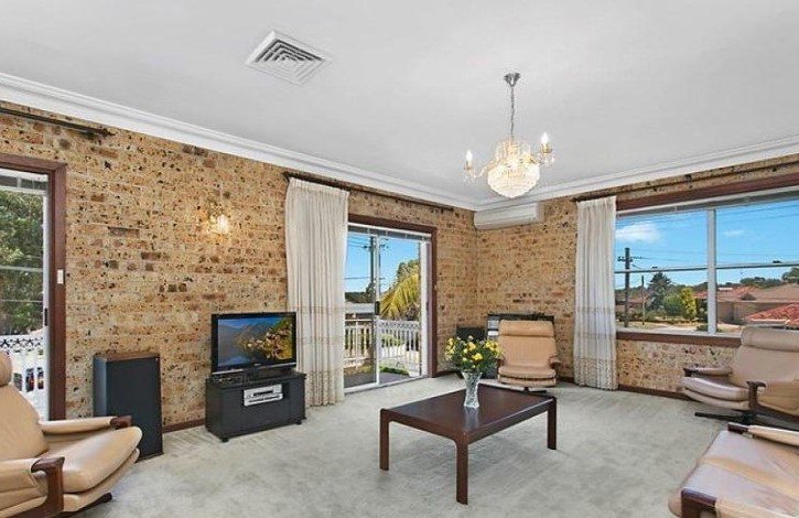 190 Lorraine Street PEAKHURST HEIGHTS 2