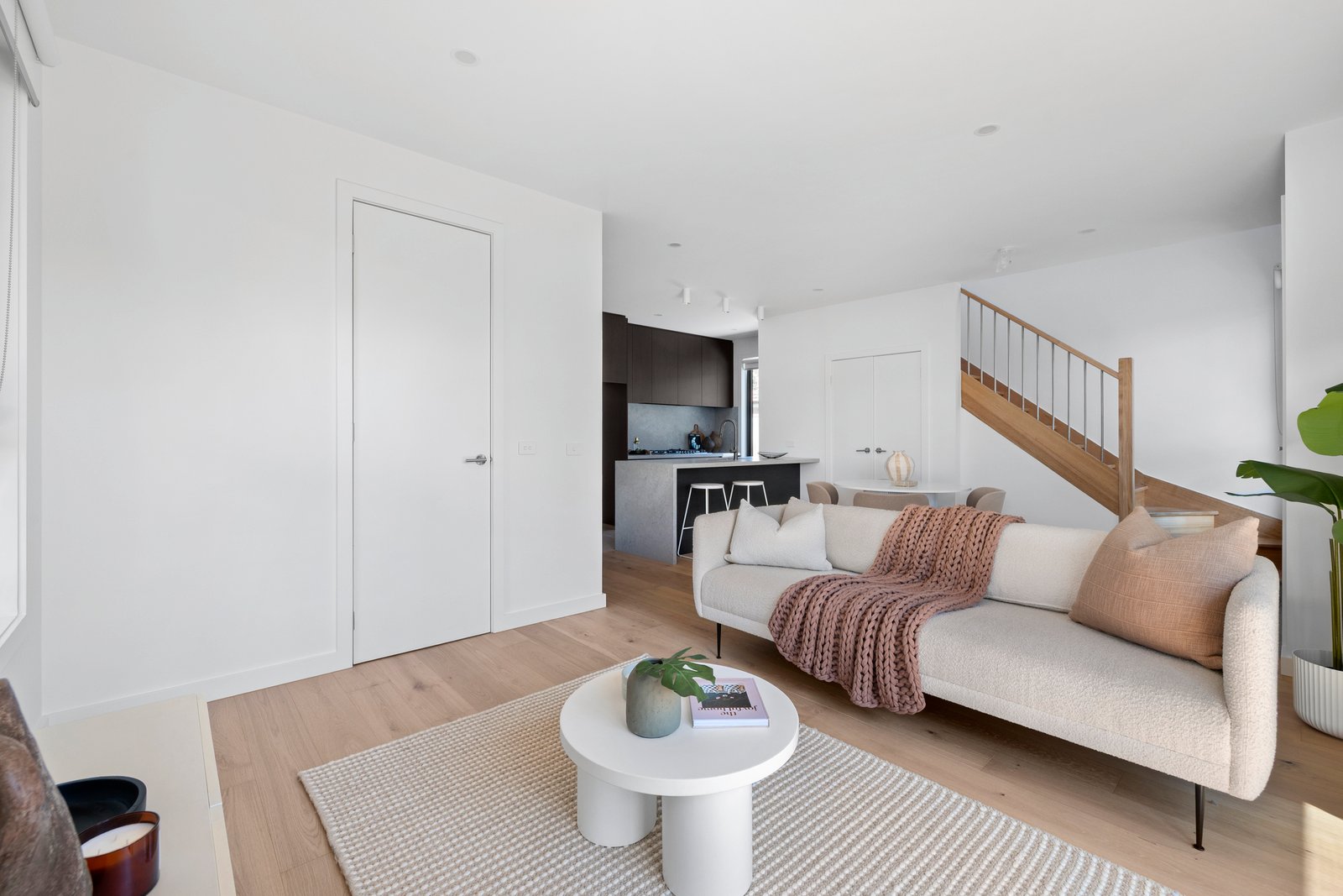 Gallery: 1/90 Lower Dandenong Road