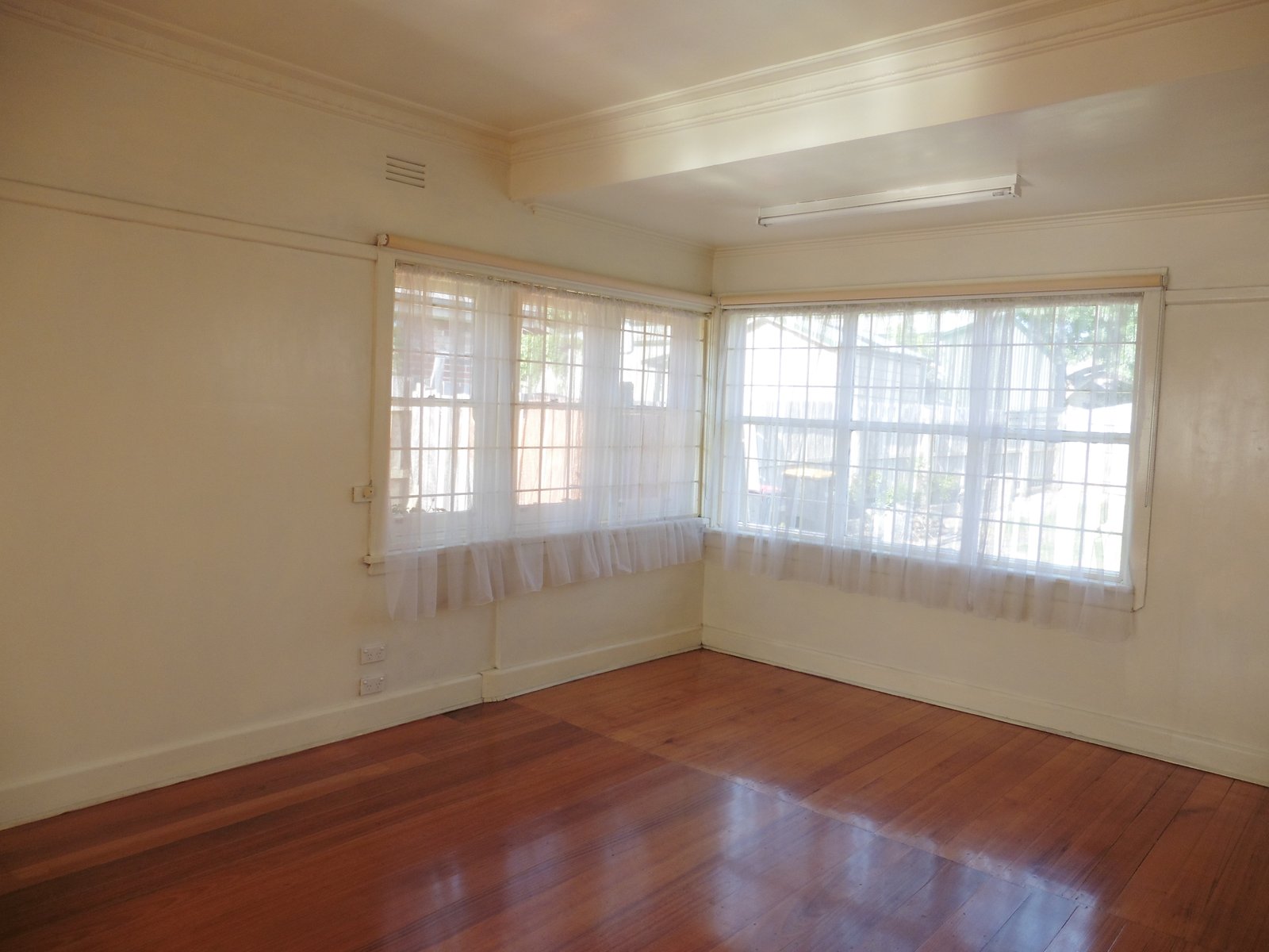 Gallery: 190 Warrigal Road
