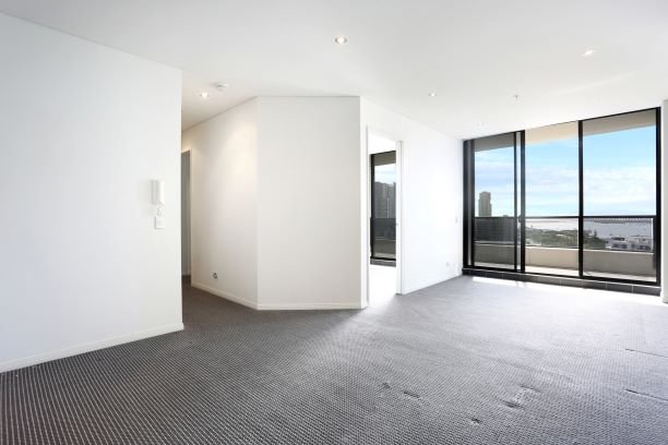 1901/2 Aqua Street SOUTHPORT 3