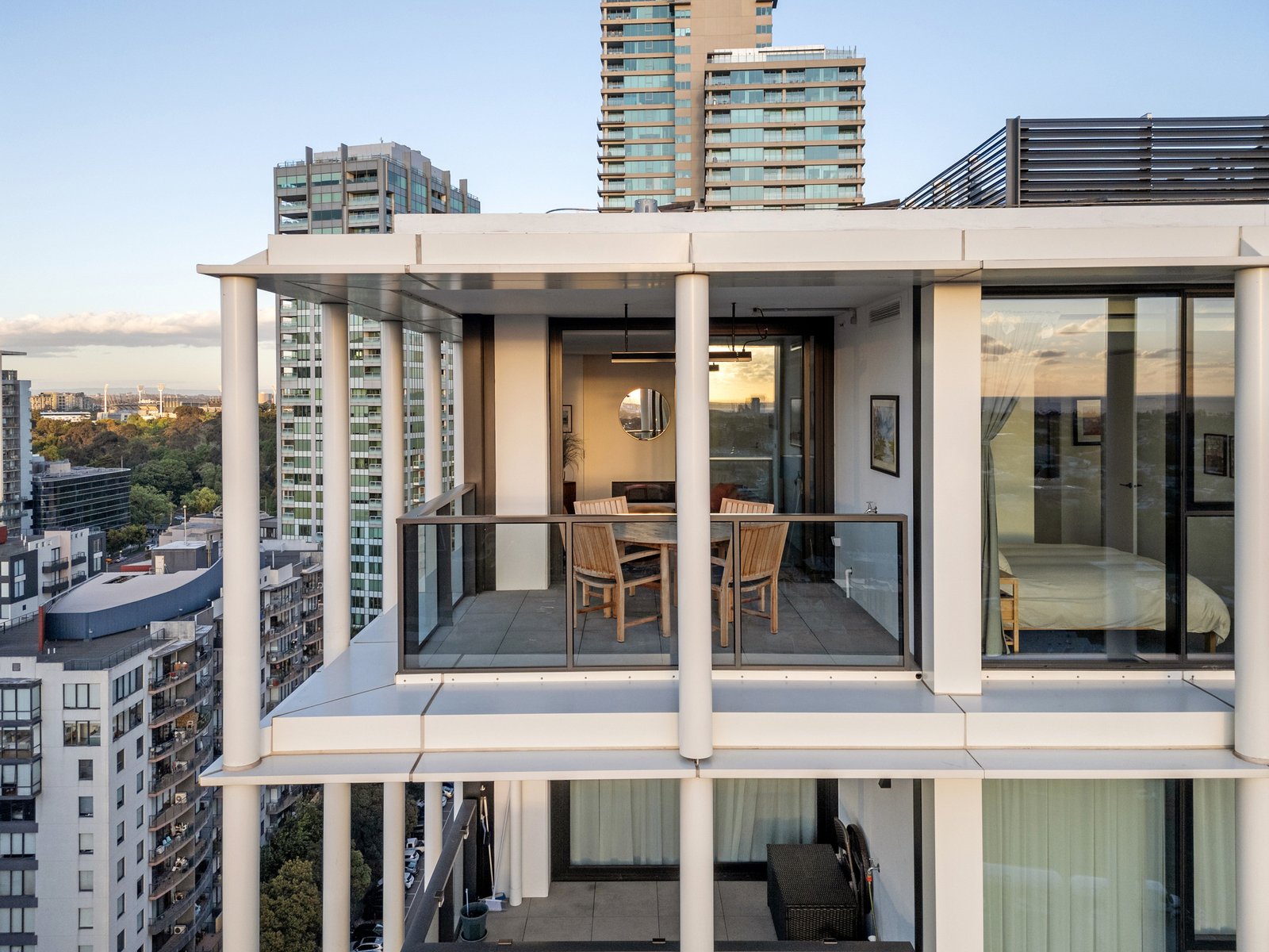 1901/41-49 Bank Street, South Melbourne, 3205