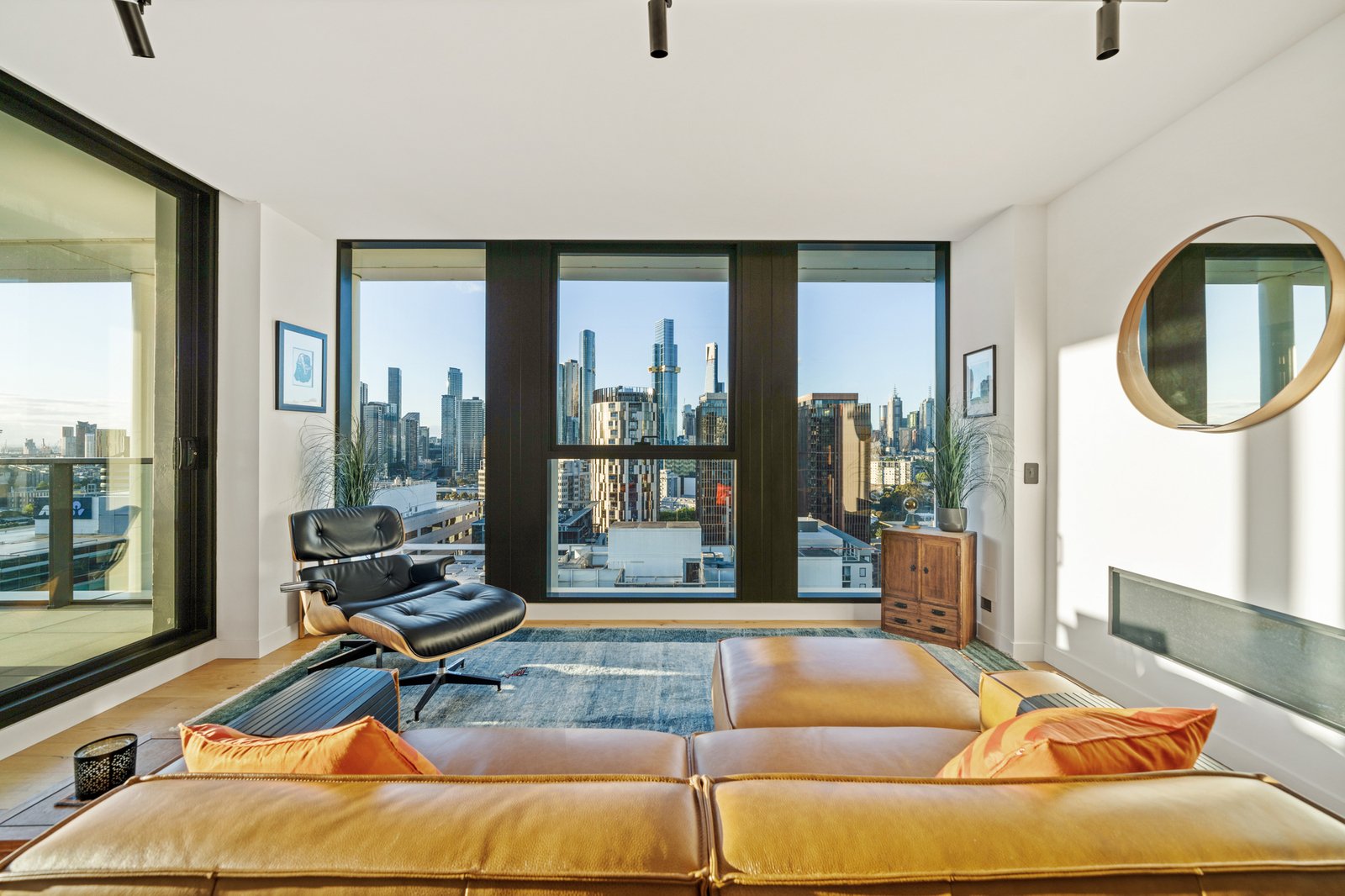 1901/41-49 Bank Street, South Melbourne, 3205