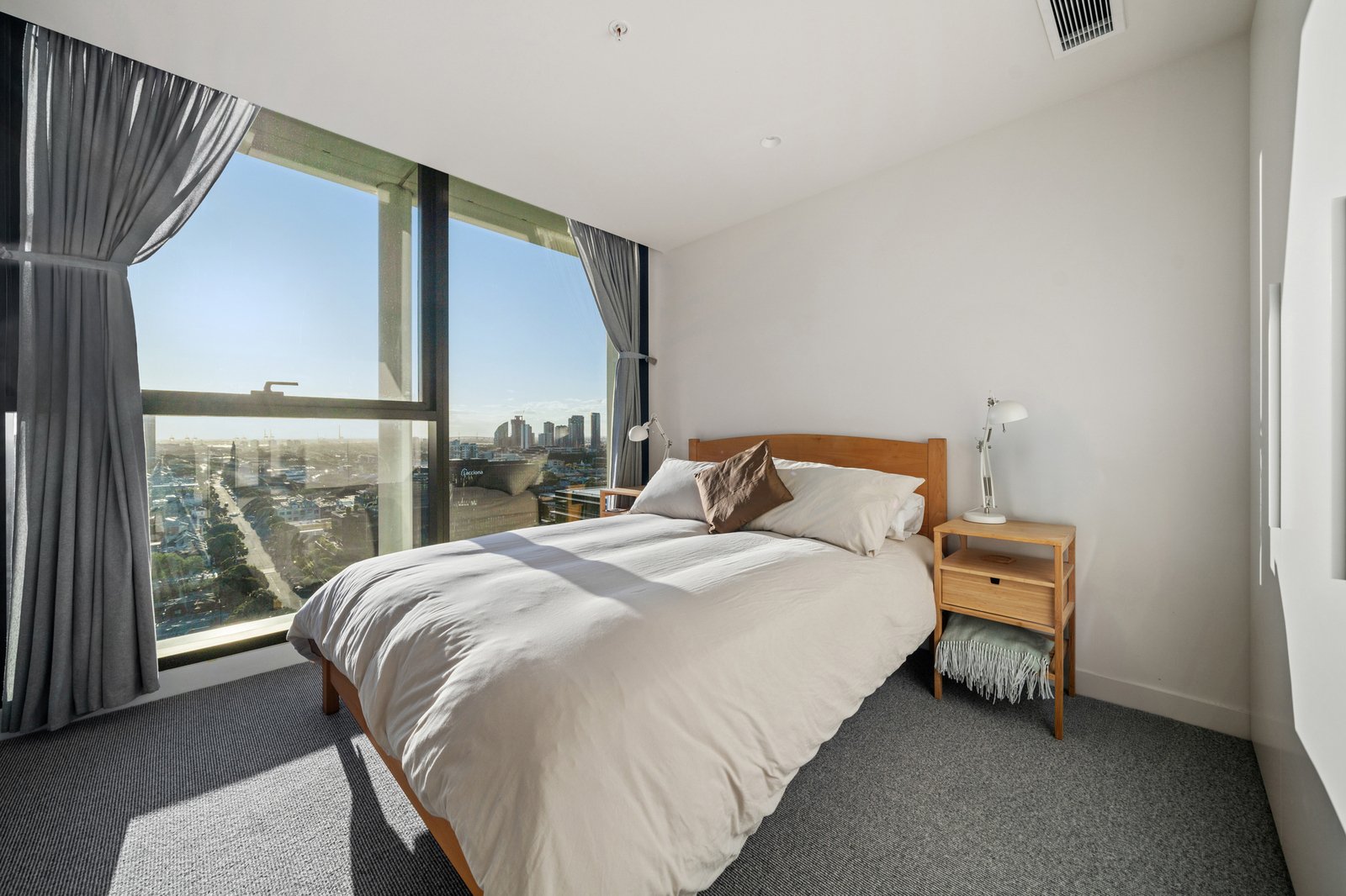 1901/41-49 Bank Street, South Melbourne, 3205