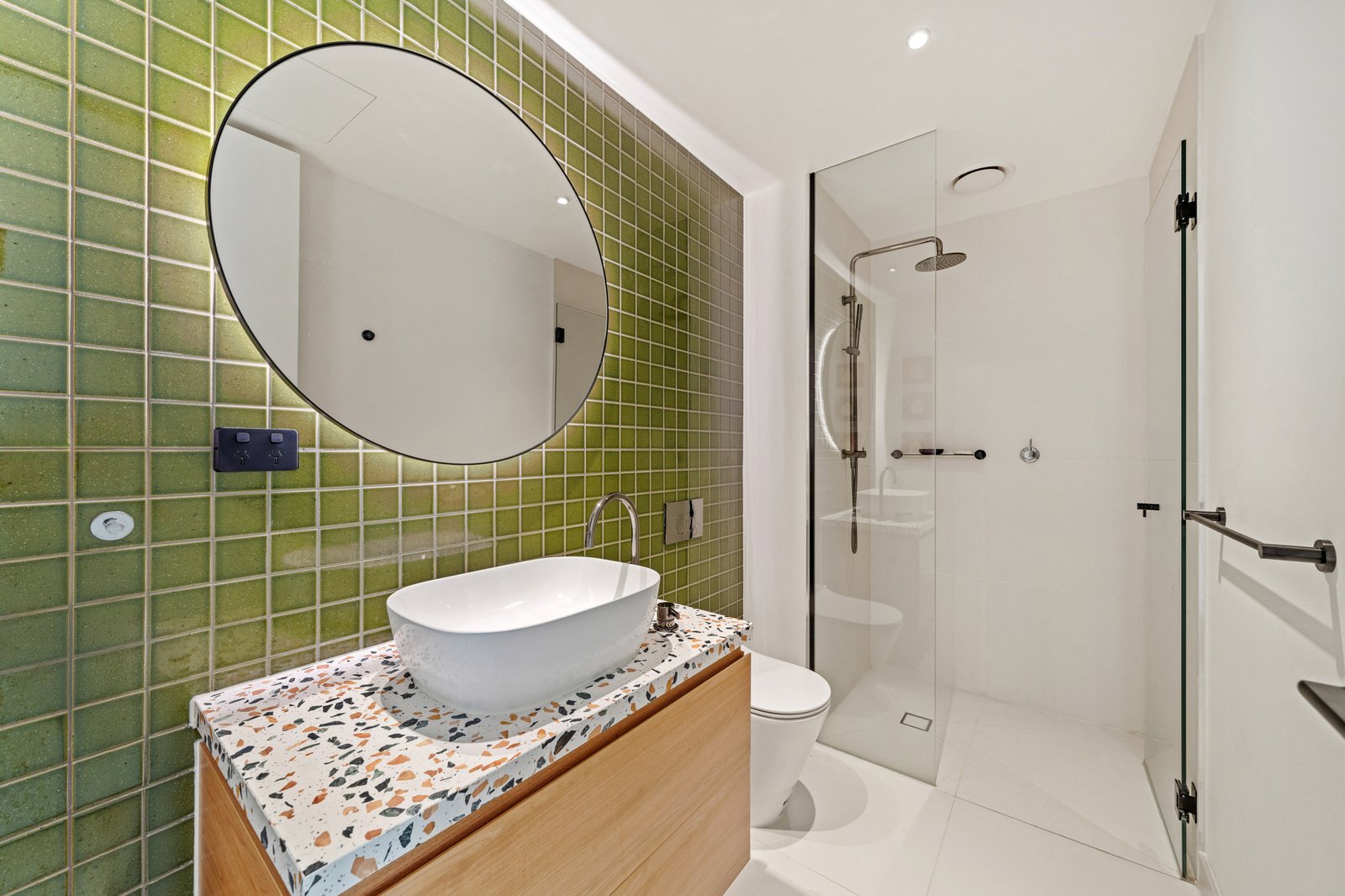 1901/41-49 Bank Street, South Melbourne, 3205